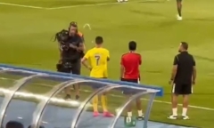 Hành động gây tranh cãi của Ronaldo tại giải Arab Club Champions Cup 