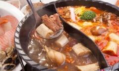 Đang ăn lẩu, 6 người bất ngờ nhập viên cấp cứu nguyên nhân đến từ sai lầm hay gặp