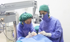 Dọn nhà đón tết, người đàn ông suýt bị mất thị lực vì hành động này