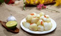 Cách muối dưa hành ngon, trắng giòn cho ngày Tết Nguyên đán
