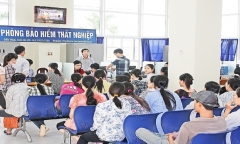 Hà Nội: Lao động hưởng trợ cấp thất nghiệp tăng 36%,  riêng tháng 6 có hơn 10.000 hồ sơ