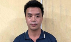 Người đàn ông bị truy nã vì đem bán cả tủ thờ của gia đình 