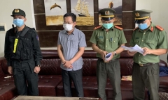 Vì sao Chánh văn phòng Cảng hàng không Phú Bài bị bắt?