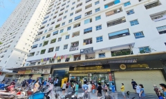 Tạm phong tỏa chung cư HH4C Linh Đàm sau khi phát hiện 9 ca dương tính với SARS-CoV-2