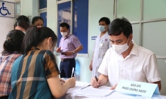 Vụ cô giáo tiêm 2 mũi vaccine cách nhau chỉ 10 phút: Sở Y tế Quảng Bình thông tin chính thức