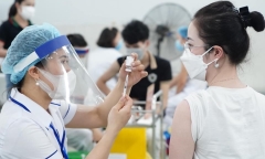 Bộ Y tế: Người lao động đã tiêm đủ 2 mũi vaccine không cần xét nghiệm SARS-CoV-2