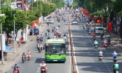 Chủ tịch Phan Văn Mãi: TP.HCM sẽ đề xuất phương án kiểm soát đi lại đúng tinh thần Nghị quyết 128