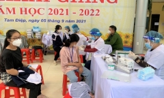 Ninh Bình: Trên 32.000 học sinh THPT được tiêm vaccine COVID-19 an toàn