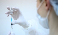 Vụ 18 trẻ ở Quốc Oai bị tiêm nhầm vaccine COVID-19: Bộ Y tế chỉ đạo khẩn