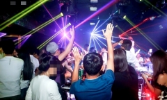 TP.HCM yêu cầu tạm dừng hoạt động karaoke, massage và spa