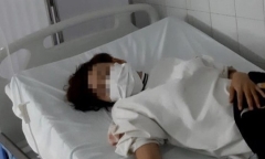 Buộc thôi việc nữ giáo viên uống thuốc tự tử trước mặt hiệu trưởng ở TP.HCM