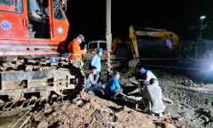 Vụ bé trai rơi xuống trụ bê tông sâu 35m ở Đồng Tháp: Vì sao chưa đưa được thi thể lên mặt đất?