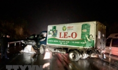 Người phụ nữ bị thương nặng sau tai nạn liên hoàn trên cao tốc Nội Bài - Lào Cai