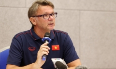 HLV Philippe Troussier chính thức