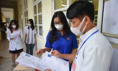 Tuyển sinh vào lớp 10 năm học 2023-2024: Hà Nội khảo sát ý kiến về việc thi 3 hay 4 môn