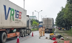 Tin tức tai nạn giao thông mới nhất ngày 18/4: Xe tải va chạm xe máy, 2 người thương vong