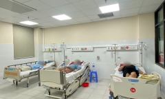 6 người đàn ông nhập viện cấp cứu sau khi ăn trứng cá hỏa tiễn