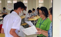 Cập nhật đề thi, đáp án gợi ý môn Ngữ văn vào lớp 10 tại Quảng Ninh chuẩn nhất, chi tiết nhất