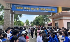 Xôn xao thông tin xem xét đặc cách cho nữ sinh mới sinh con: Tỉnh Thanh Hóa lý giải gì?