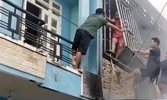 Hàng xóm phá “chuồng cọp” cứu 3 người trong căn nhà rực lửa