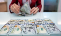 Tỷ giá USD hôm nay 13/12: Đồng xanh giảm xuống mốc 103
