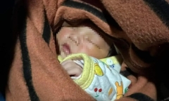 Bé gái sơ sinh 3 ngày tuổi bị bỏ rơi giữa đêm mưa rét: Xót xa nội dung tờ giấy nhờ nuôi