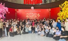 Một trường đại học ở TP.HCM chi 50 tỷ đồng thưởng Tết giảng viên, nhân viên