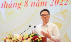 Phải đảm bảo đủ trường lớp, đủ giáo viên để thực hiện chương trình mới