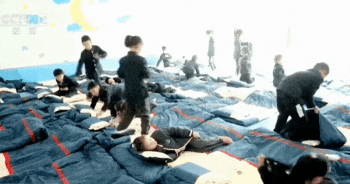 Trung Quốc: Biến lớp học thành