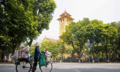 Miền Bắc thời tiết nắng hanh, Nam Bộ có mưa rào về đêm