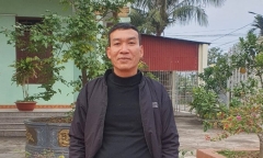 Người hùng nhảy sông cứu nữ tài xế đang chìm nghỉm: 