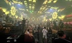 Cảnh sát TP.HCM đột kích bar New Club, phát hiện hàng chục người dương tính ma túy