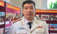 Cựu đại tá Phùng Anh Lê chuẩn bị hầu tòa vì cáo buộc nhận hối lộ, thả nghi phạm cướp tài sản