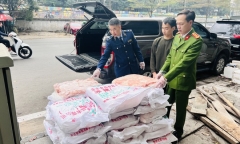Thu gần 1 tấn nầm lợn mua trôi nổi đang trên đường tuồn vào các nhà hàng