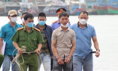 Vụ ném con gái 5 tuổi xuống sông Trường Giang: Gã cha bị khởi tố tội giết người