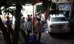 Tin tức tai nạn giao thông mới ngày 13/10: Ô tô lao vào đám tang, nhiều người bị thương