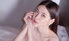 Trước nghi vấn bị cảnh sát triệu tập vì mua chất cực độc, Baifern Pimchanok nói gì?
