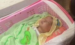 Tìm cha mẹ cho bé sơ sinh bị bỏ rơi cạnh quán cà phê tại Thừa Thiên - Huế