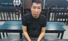 Đâm chủ nợ tử vong vì 