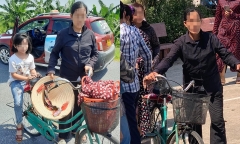 Vừa mất con, người phụ nữ đến cổng trường 