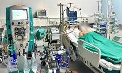 Cảnh báo sốt xuất huyết nguy kịch ở người trẻ: Nam thanh niên 23 tuổi phải chạy ECMO