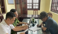 Người đàn ông bị phạt 7,5 triệu đồng do chia sẻ thông tin sai sự thật