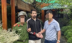 Bắt được nghi phạm người nước ngoài chân đeo còng số 8, bỏ trốn khỏi bệnh viện ở Đà Nẵng