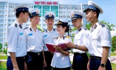 Tuyển sinh 2026: Nhiều đại học đổi mới tổ hợp, học sinh gấp rút đổi “chiến thuật”