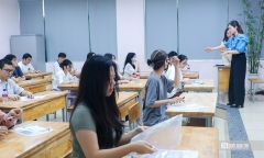 Học một đằng thi một nẻo, lo ngại tổ hợp xét tuyển đại học