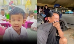 Mẹ kế tìm kiếm con trai mất tích, gục ngã khi tìm thấy thi thể gần kênh nước