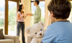 Sau ly hôn, nhà chồng cũ không cho thăm con dịp Tết phải làm sao?