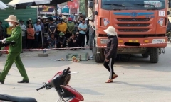 Đạp xe đi học, nữ sinh tiểu học tử vong dưới gầm xe tải