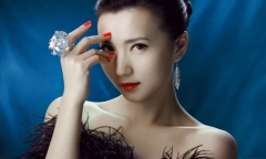 Vẻ đẹp vạn người mê ở tuổi 38 của diễn viên 