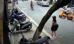 Clip: Trộm ngang nhiên bẻ khóa 'cuỗm' Exciter ngay giữa phố